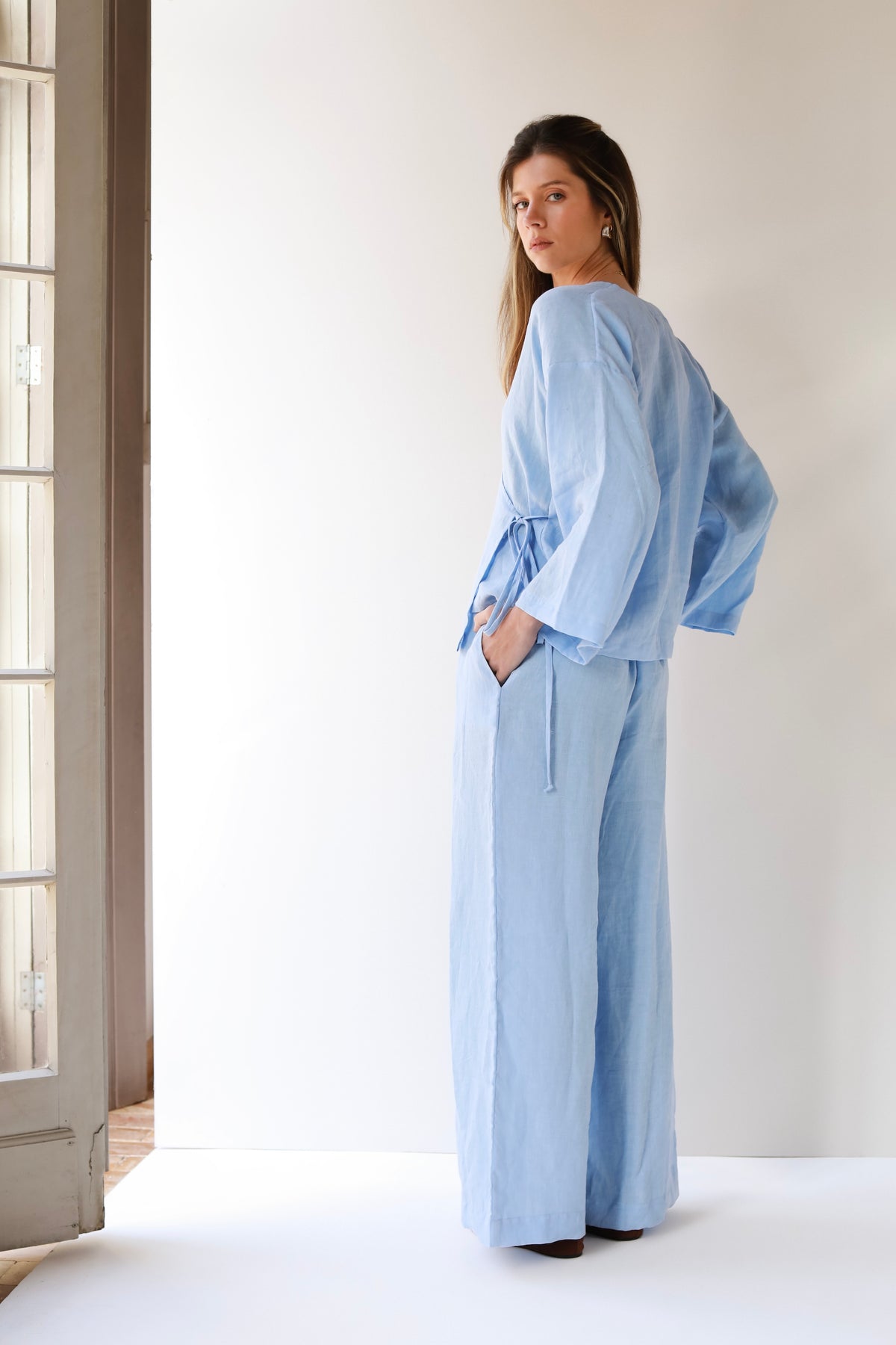calça 100% linho feminina azul céu Lavanda